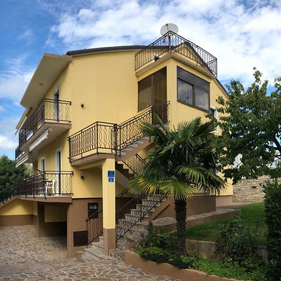 Mariella Bašanija Exterior foto